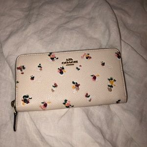 Coach cream floral wallet. New!